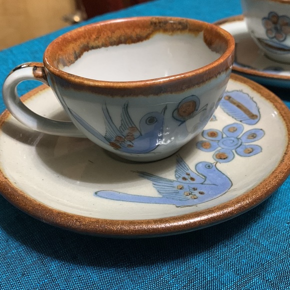 2- Ken Edwards 6oz coffee cups and saucers - Picture 2 of 6